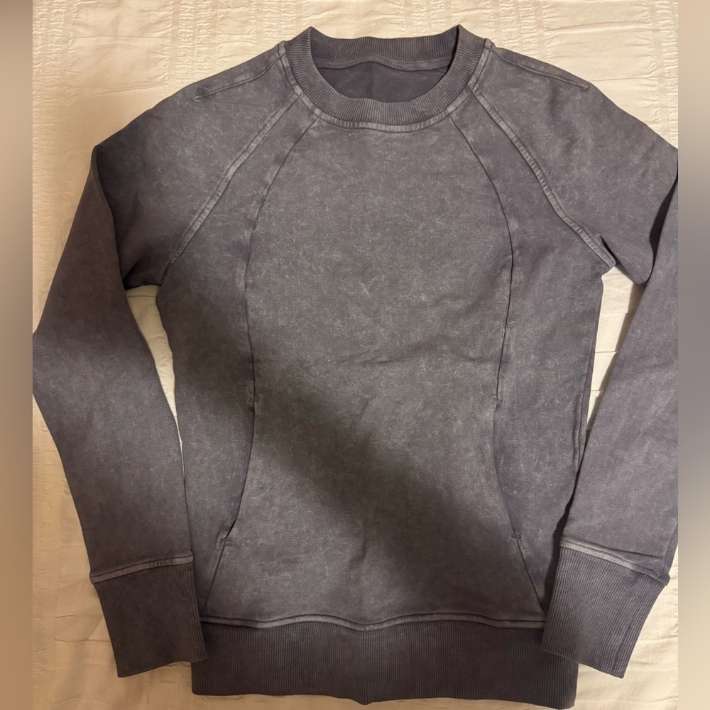 Lululemon Pullover - size 2
